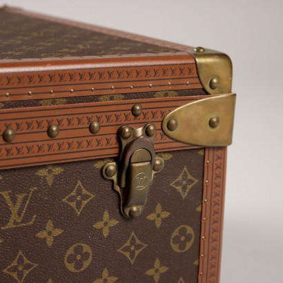 Lot - LOUIS VUITTON Alzer suitcase in monogram canvas and brown lozine