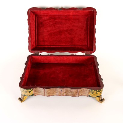 Chinoiserie Lacquered Wooden Box