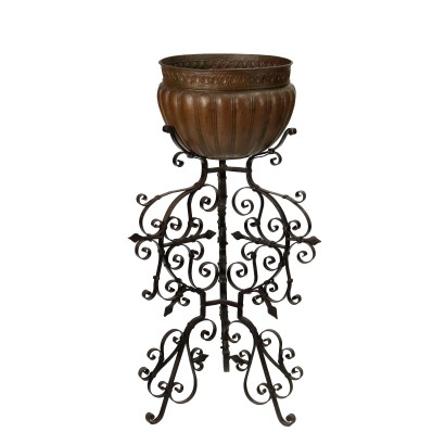 Antique Basin on Iron Tripod Wrought Iron Italy XX Century