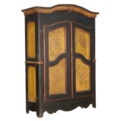 Neoclassical lacquered wardrobe