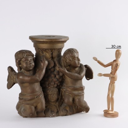 Présentoir à gâteaux en plâtre avec Putti