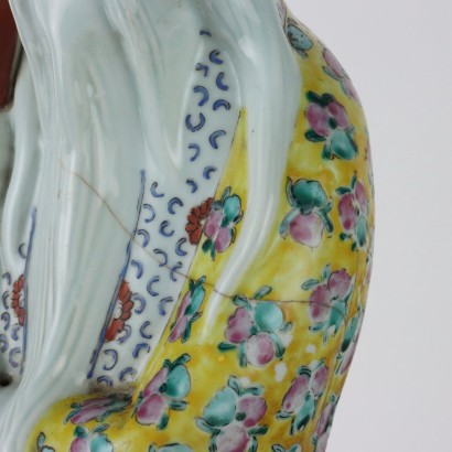 Figure Immortelle en Porcelaine