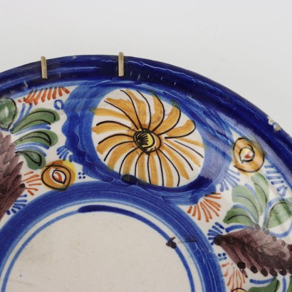 Coppia di Piatti in Maiolica