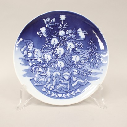 Royal Copenhagen Christmas Plate Child, Christmas Eve Evening, Ingrid Jensen, Ingrid Jensen, Ingrid Jensen, Ingrid Jensen, Ingrid Jensen