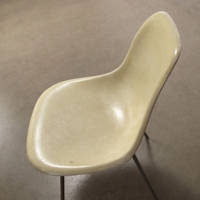 DSS chair by Charles & Ray Eames for,Charles & Ray Eames,Charles & Ray Eames,Charles & Ray Eams,Charles & Ray Eames,Charles & Ray Eames,Charles & Ray Eames,Charles & Ray Eames,Charles & Ray Eams,Charles & Ray Eams,Charles & Ray Eams