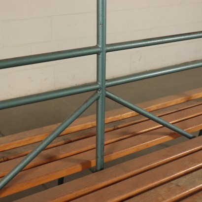 Banc de vestiaire de salle de sport des années 1960