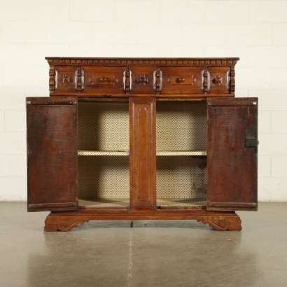 Baroque Sideboard Walnut - Italy XVII Century